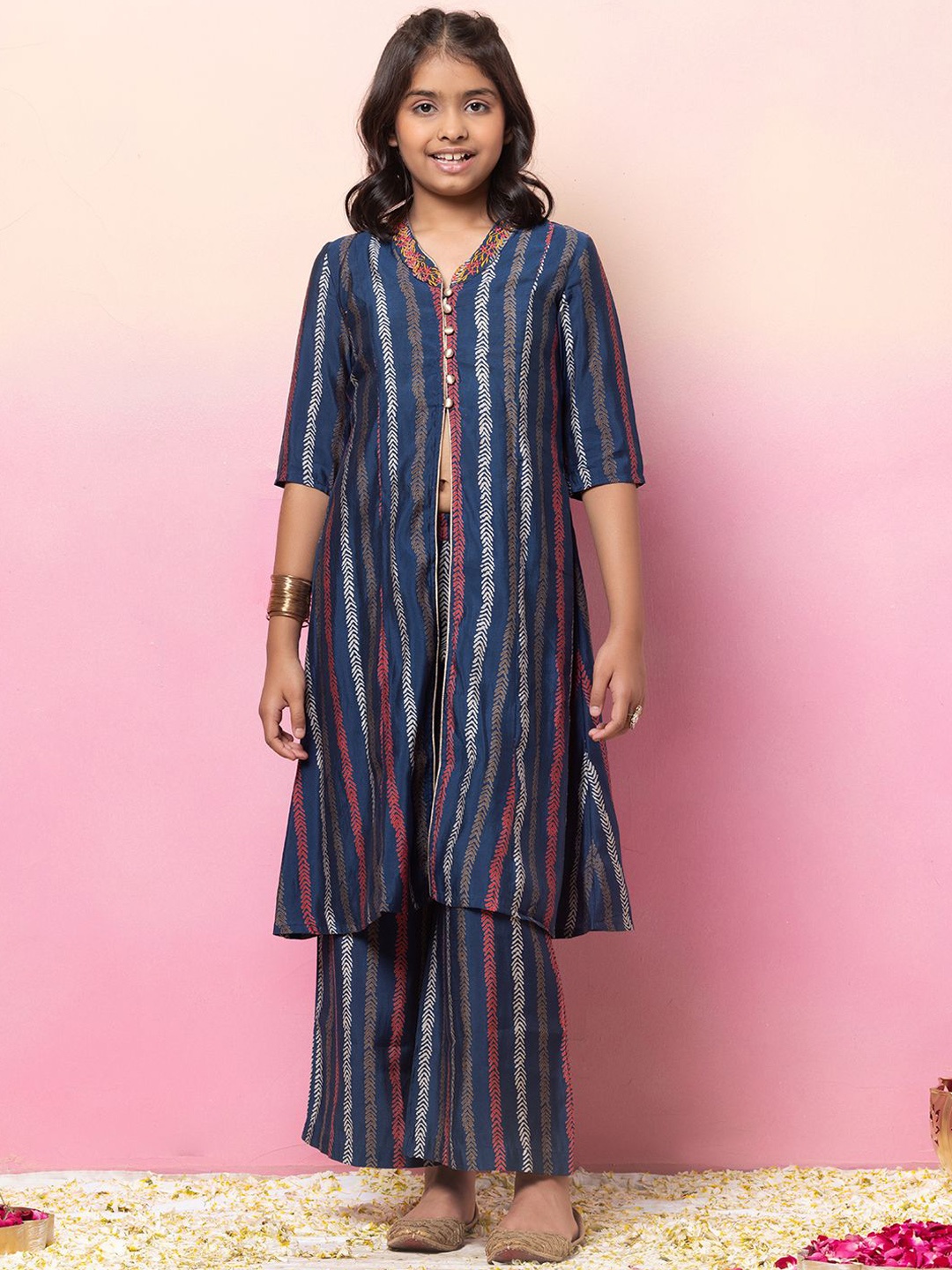 

Miss Indya Girls V Neck Ethnic Printed Cotton Kurta with Palazzo & Dupatta, Blue