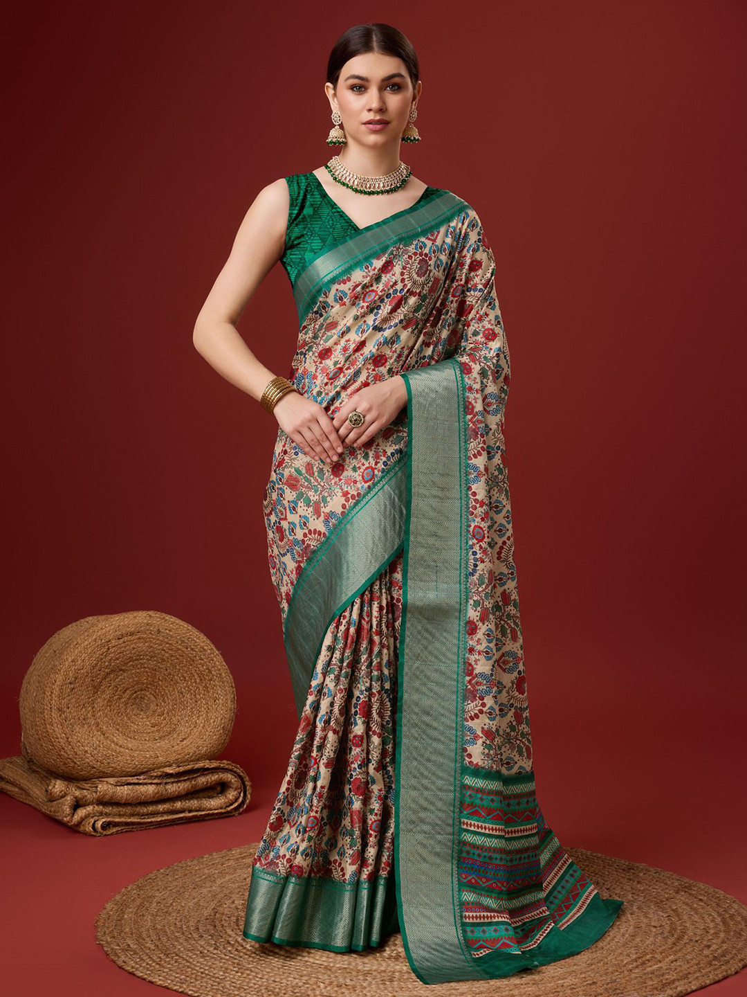 

Exclusiva Floral Zari Saree, Pink