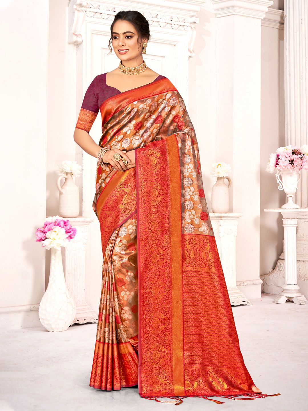 

Exclusiva Woven Design Zari Kanjeevaram Saree, Red