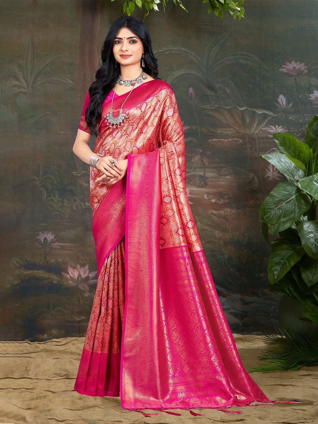 

Exclusiva Woven Design Zari Kanjeevaram Saree, Pink