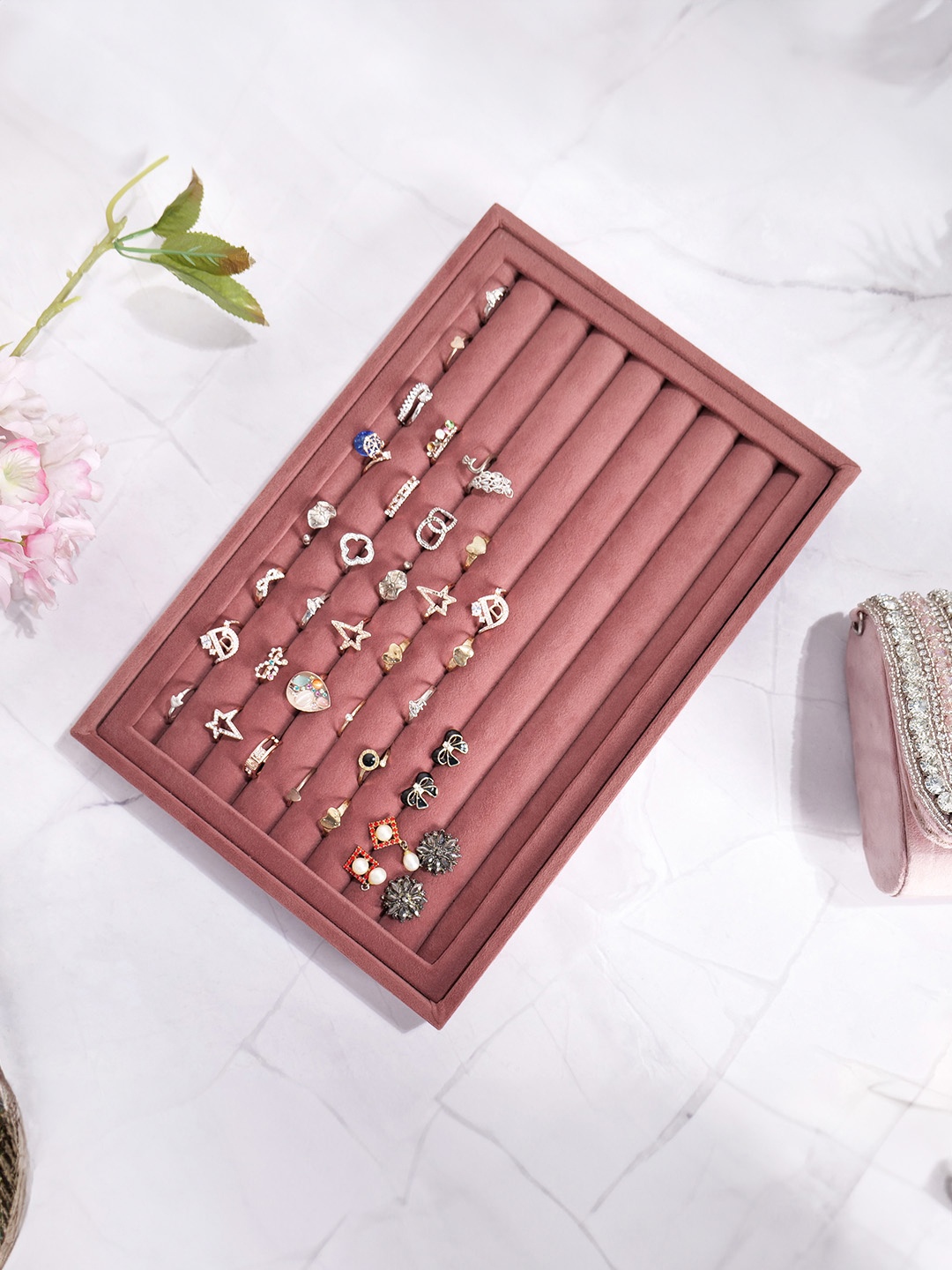 

La Trove Pink Wardrobe Luxury Rings Jewellery Organiser