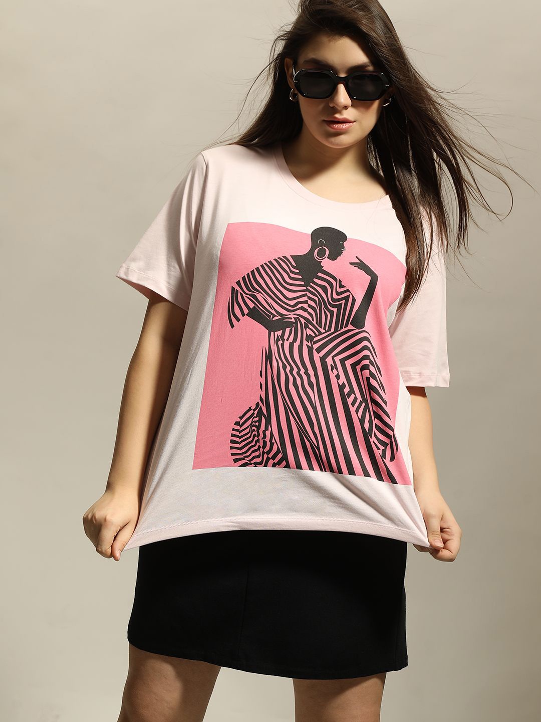 

VERO MODA CURVE Round Neck Printed Relaxed Fit Pure Cotton T-shirt, Pink