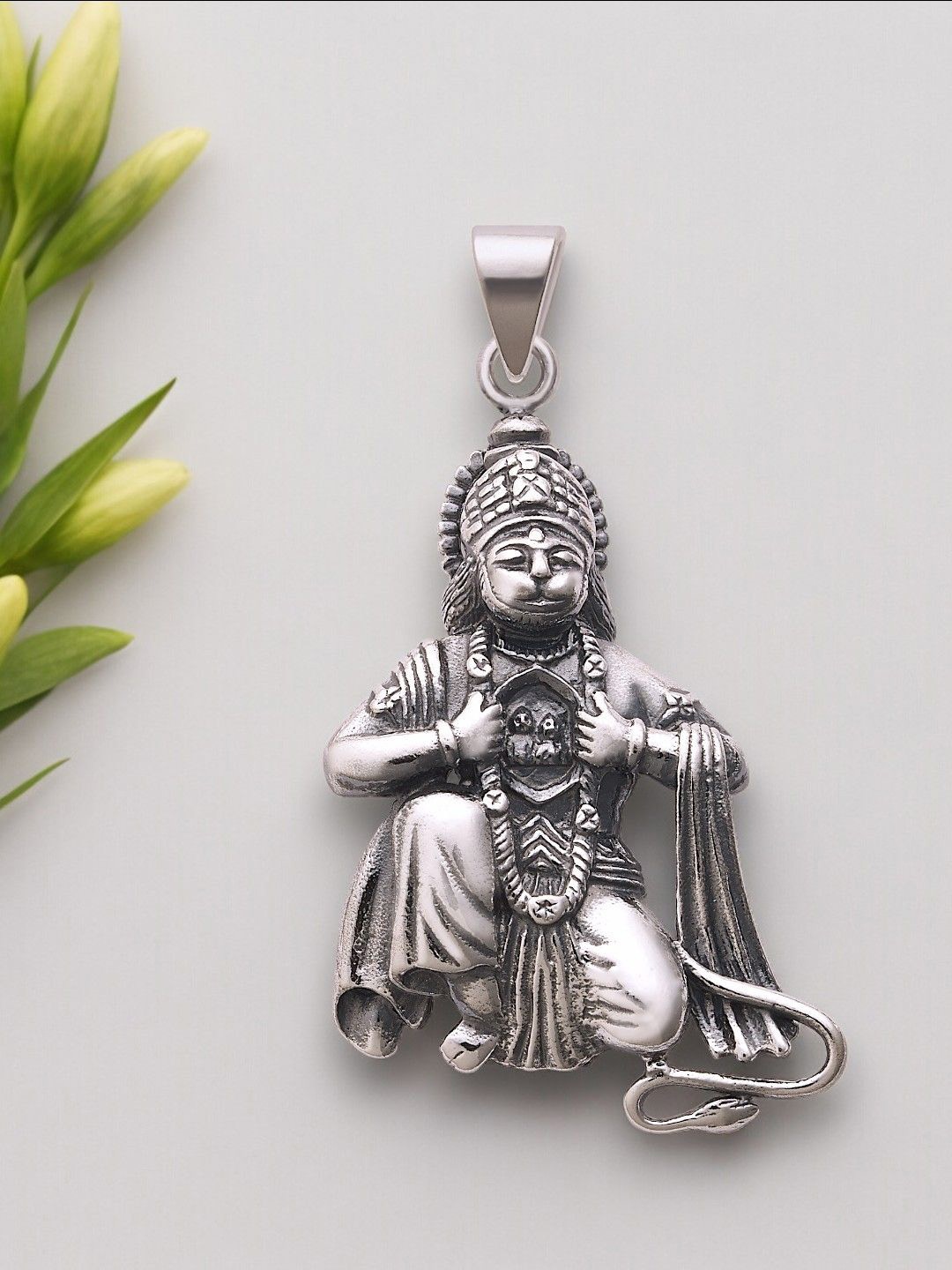 

Taraash Quirky Pendants, Silver
