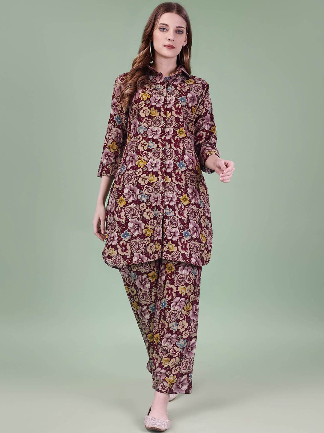 

Ashiya Fab Floral Printed Shirt Collar Three-Quarter Sleeves Tunic With Trousers, Purple