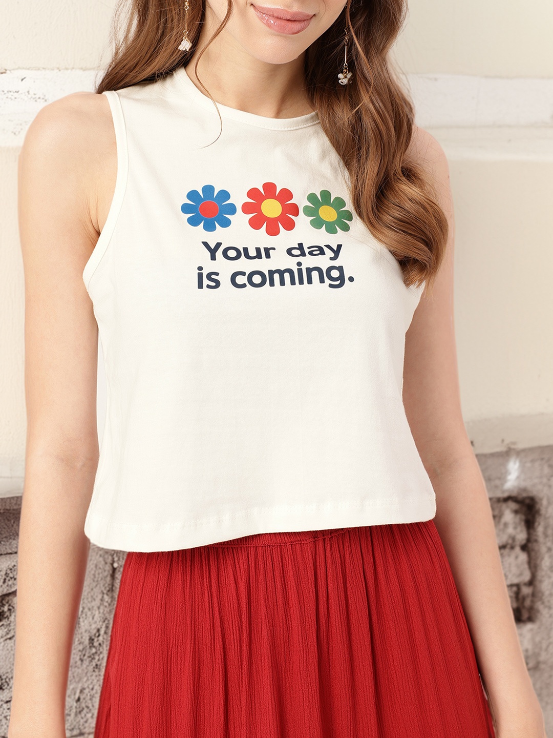 

Charming Cute Printed Sleeveless Crop T-shirt, White