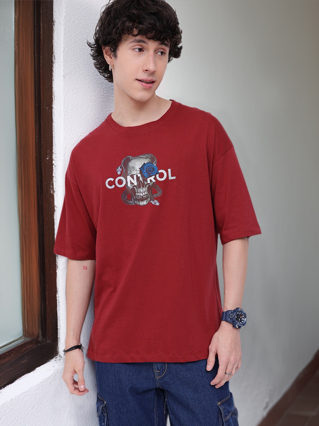 

Kook N Keech Pure Cotton Streetstyle Game Graphic Printed Oversized T-Shirt, Maroon