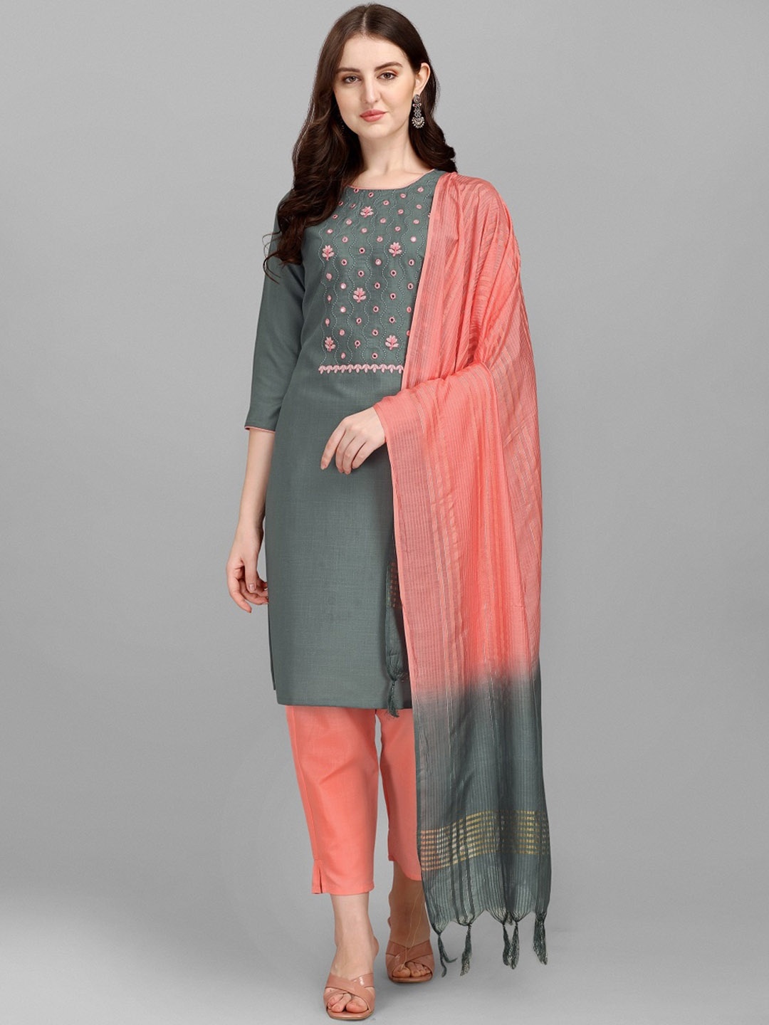 

BAESD Ethnic Motifs Embroidered Round Neck Straight Kurta with Trousers & Dupatta, Grey