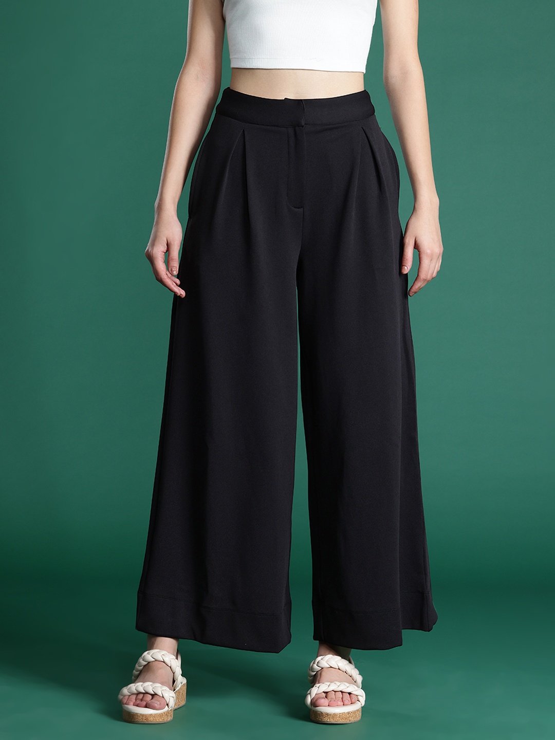 

DressBerry Women High-Rise Pleated Parallel Trousers, Black