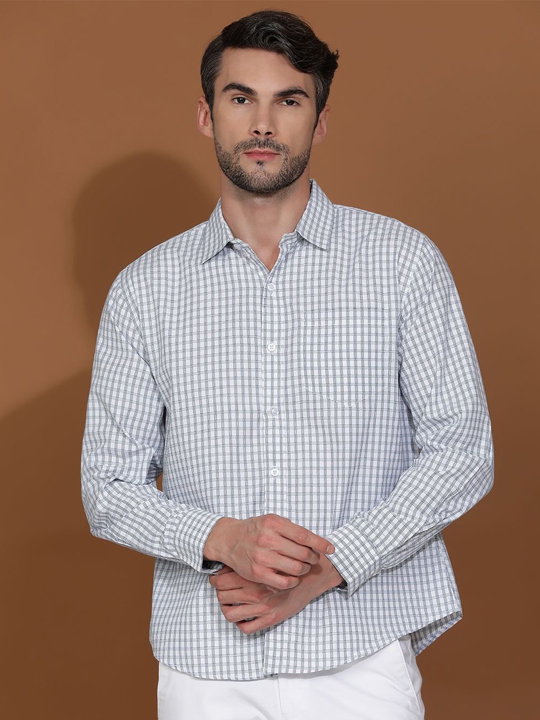 

Kotty White & Blue Gingham Checks Printed Spread Collar Casual Shirt