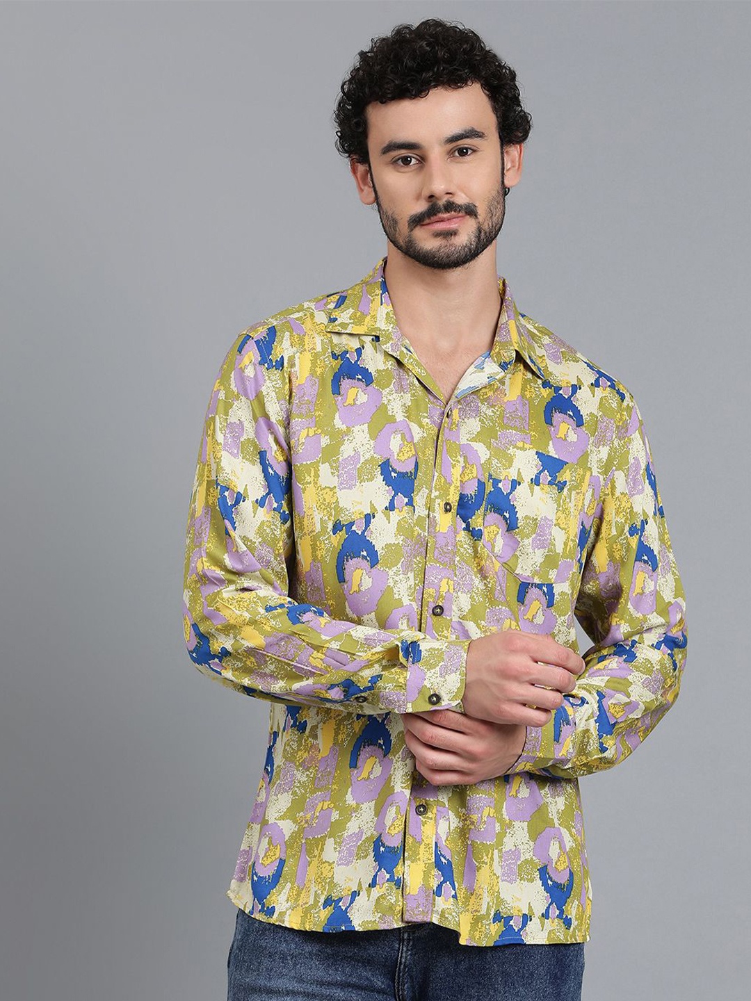 

Kotty New Relaxed Fit Abstract Printed Casual Shirt, Yellow