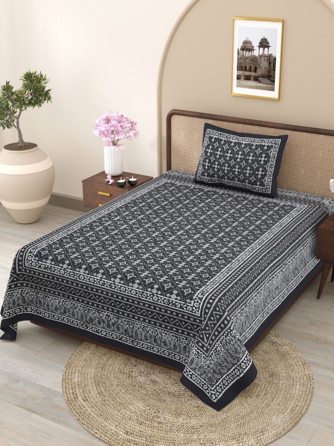 

SHOOLIN Brown & White Floral 144 TC Single Bedsheet with 2 Pillow Covers