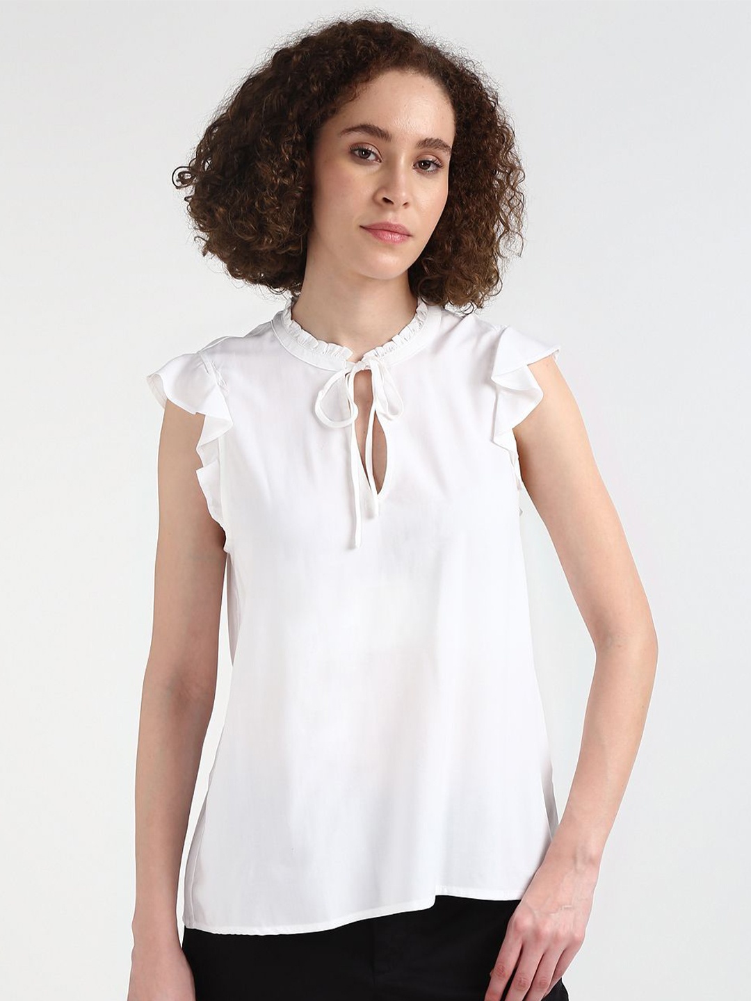 

Tommy Hilfiger Tie Up Neck Flutter Sleeves Top, White
