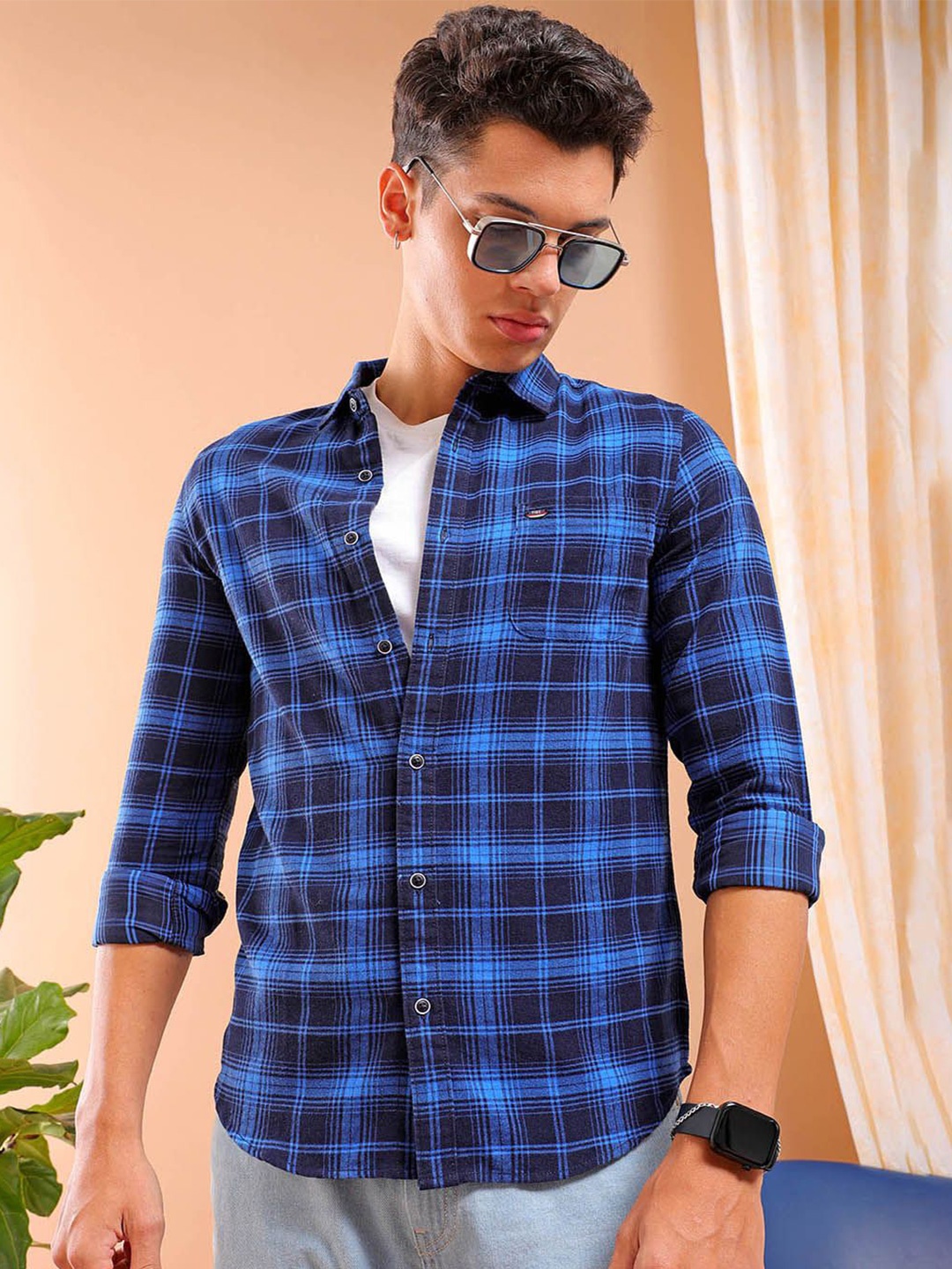 

The Indian Garage Co Slim Fit Tartan Checked Cutaway Collar Twill Weave Pure Cotton Shirt, Blue