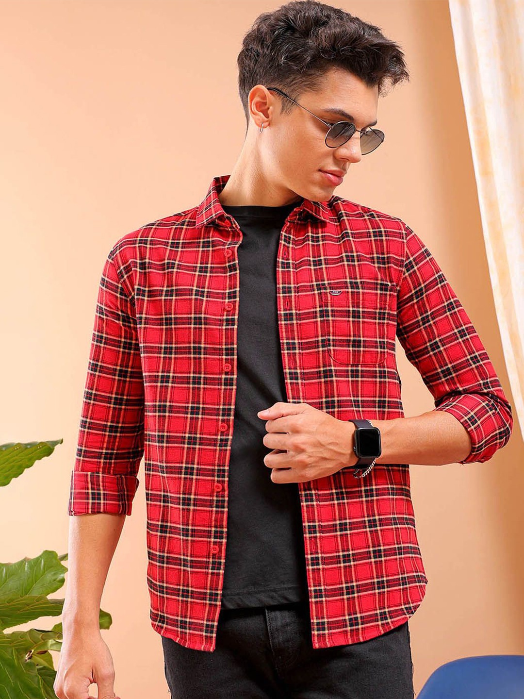 

The Indian Garage Co Slim Fit Tartan Checked Cutaway Collar Twill Weave Pure Cotton Shirt, Red