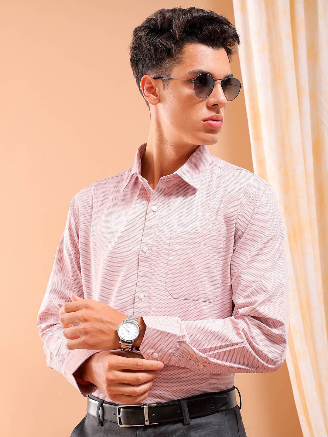 

The Indian Garage Co. X Luxe Slim Fit Cutaway Collar Cotton Formal Shirt, Red