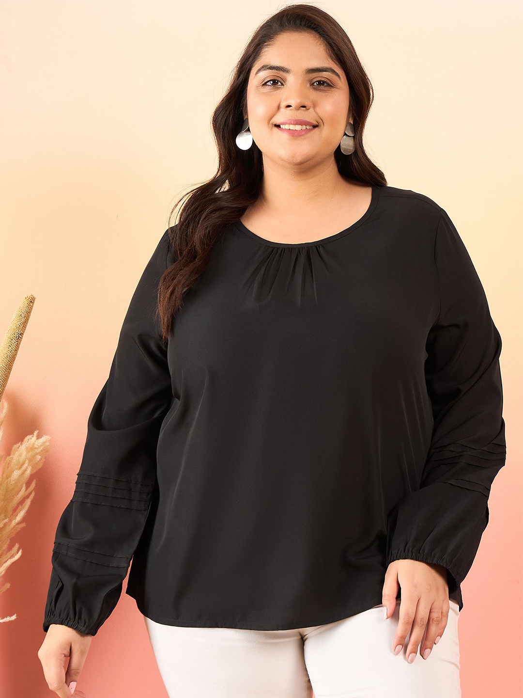 

Sztori Plus Size Round Neck Puff Sleeve Crepe Top, Black