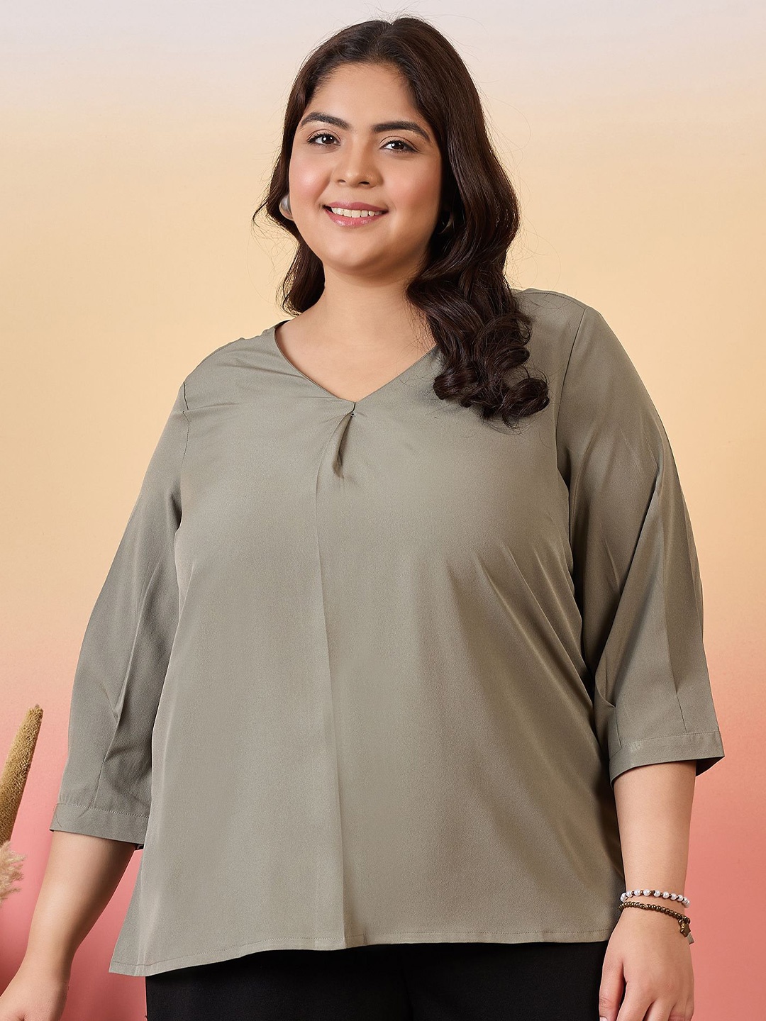 

Sztori Plus Size Cuffed Sleeves Gathered or Pleated Crepe Top, Grey
