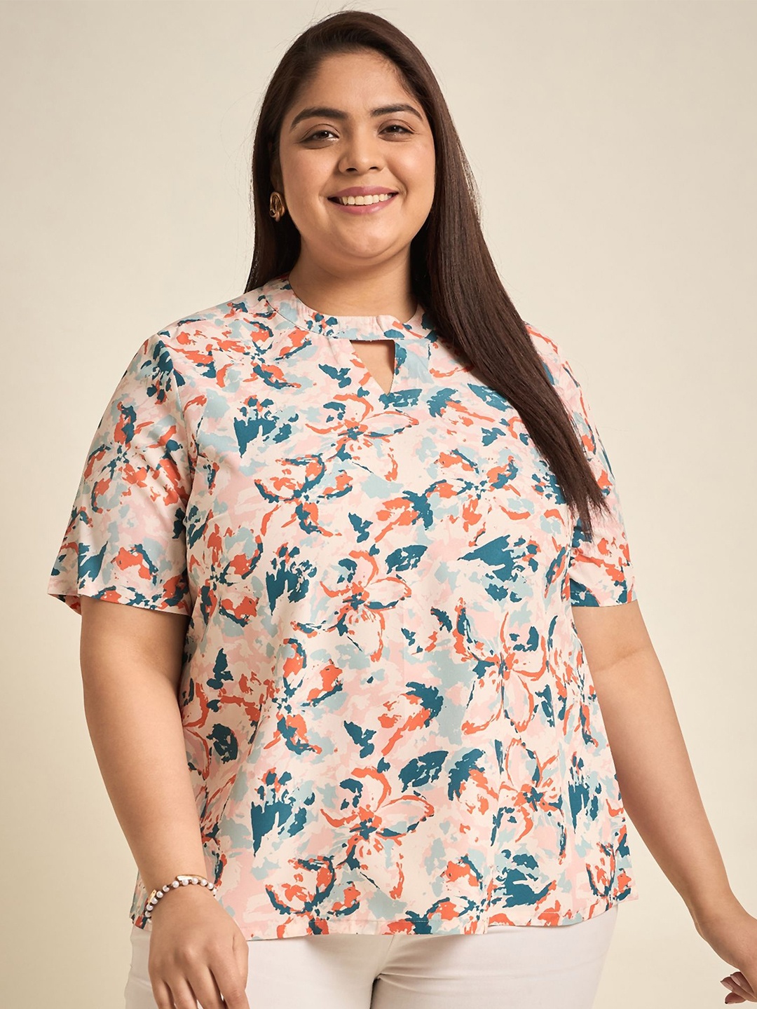 

Sztori Plus Size Floral Printed Keyhole Neck Crepe Top, Orange