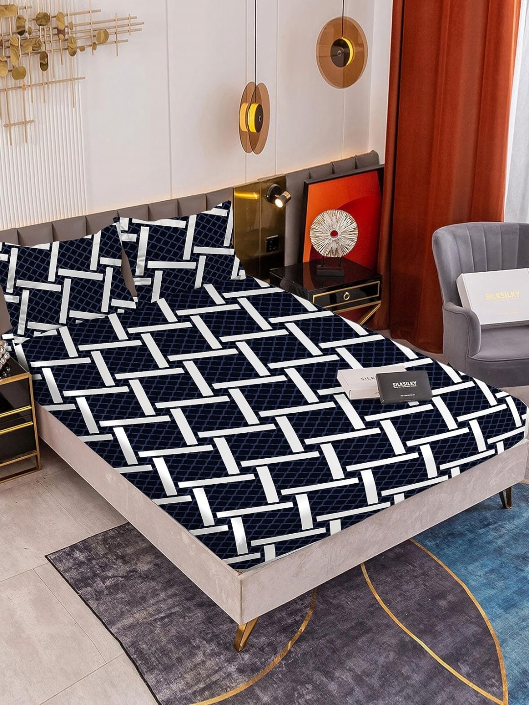 

Innovative Edge Black Striped Cotton 180 TC King Bedsheet with 2 Pillow Covers