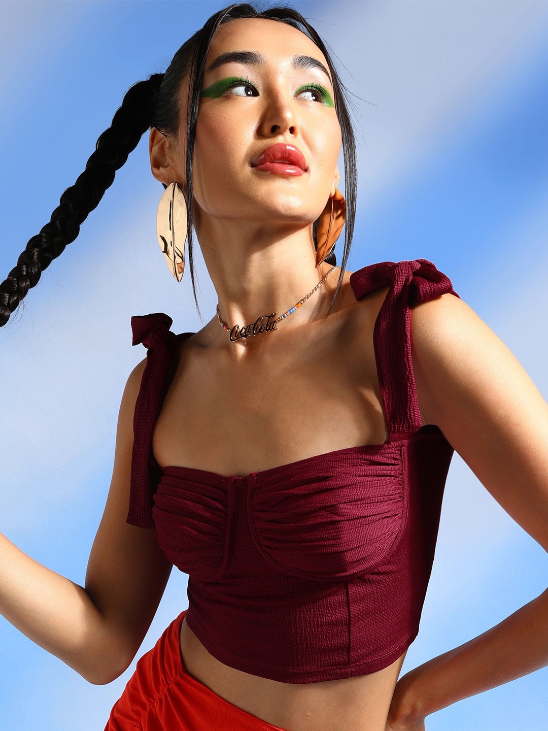 

Veni Vidi Vici Shoulder Straps Sleeveless Crepe Crop Top, Maroon