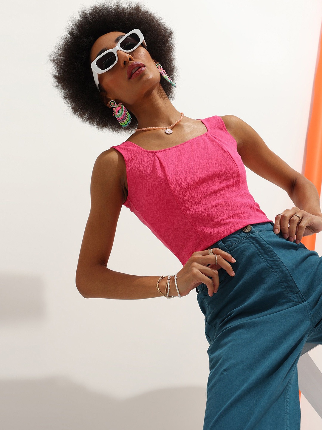 

Veni Vidi Vici Fuchsia Square Neck Crop Tank Top