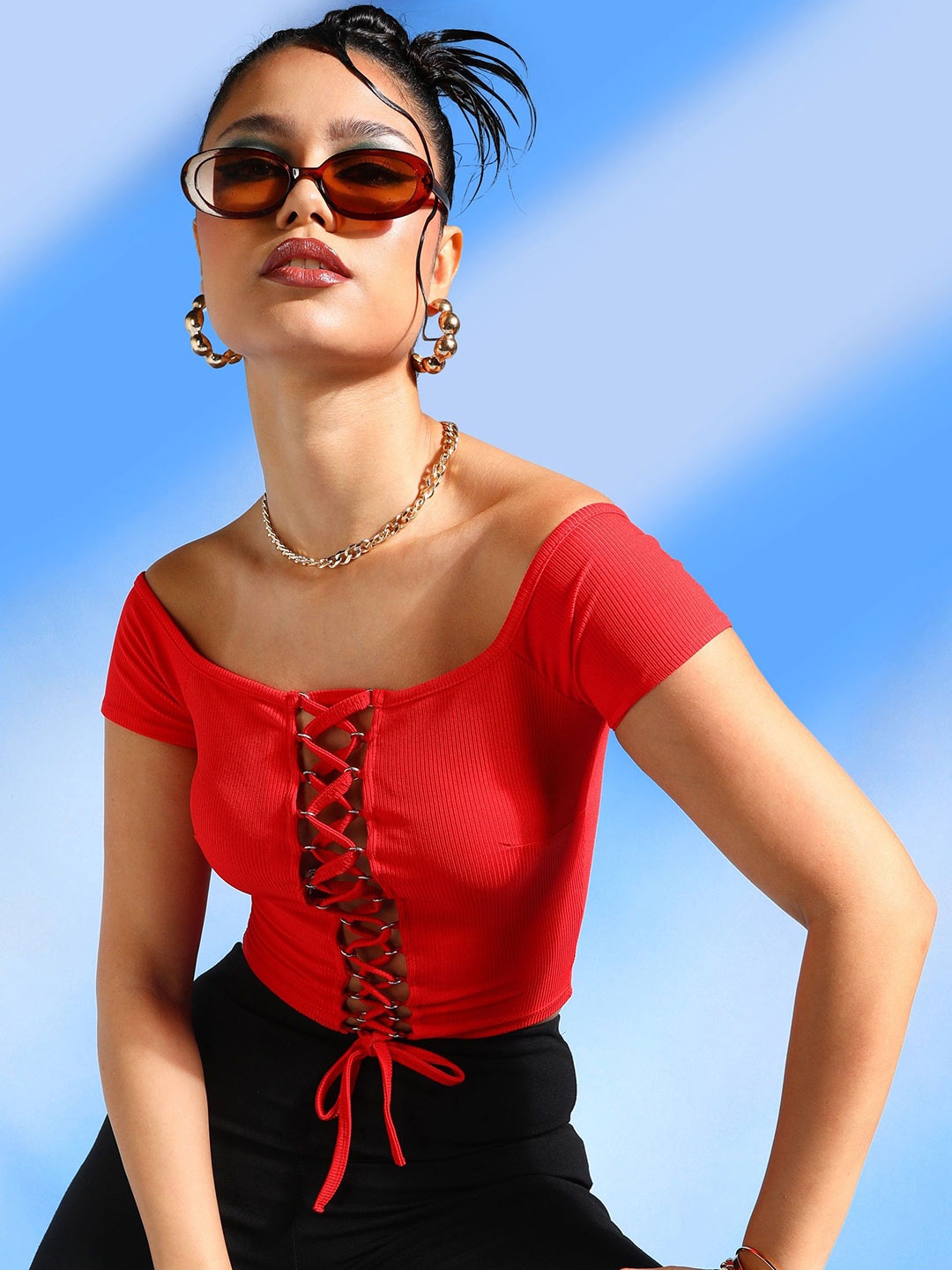 

Veni Vidi Vici Ribbed Off Shoulder Crop Top, Red