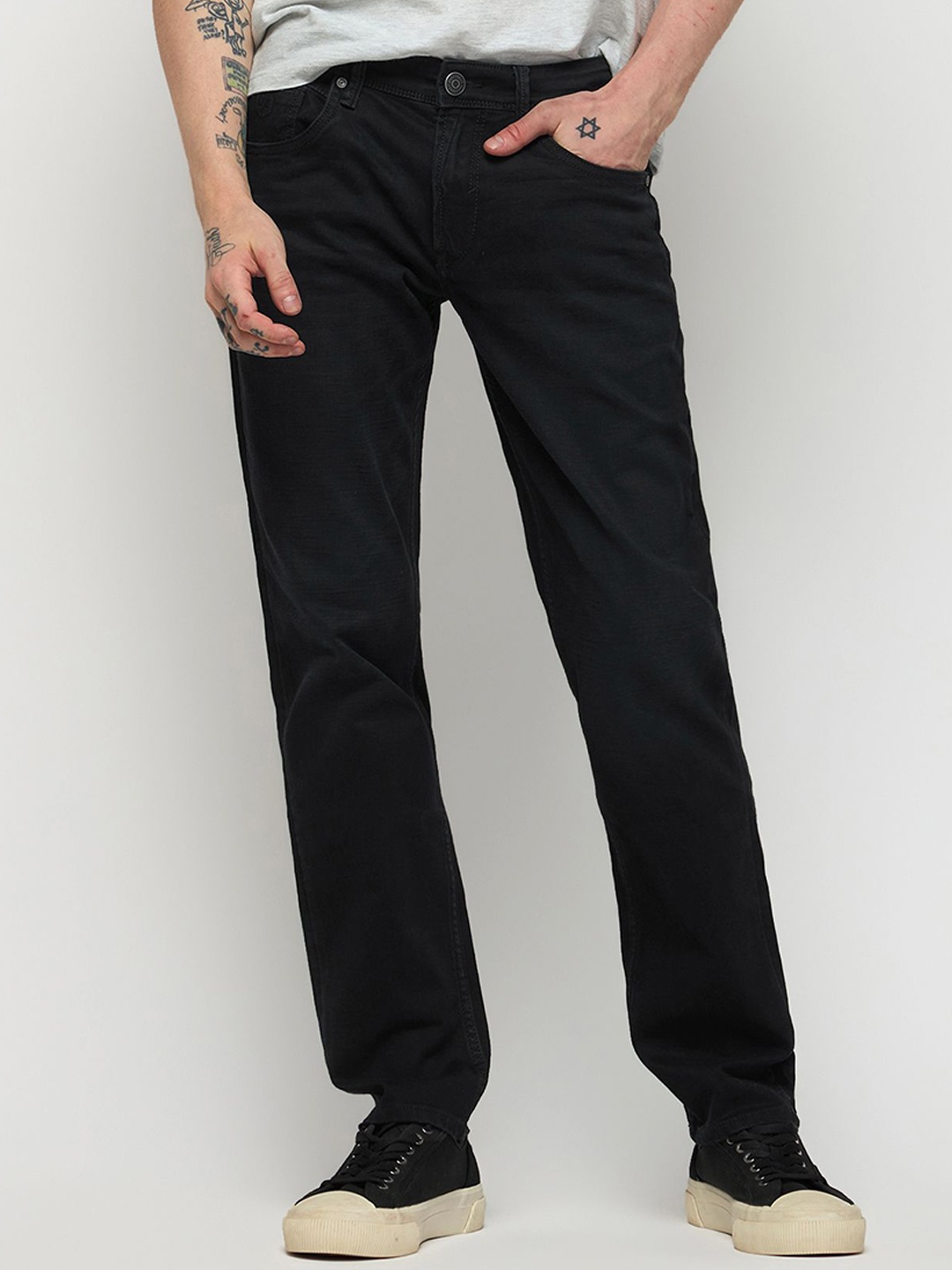 

DAGERRFLY Men Straight Fit Low-Rise Clean Look Stretchable Jeans, Black