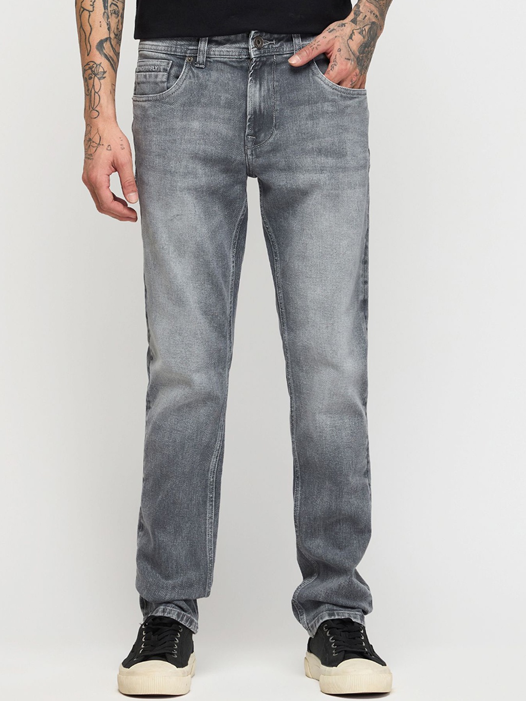

DAGERRFLY Men Straight Fit Mid-Rise Clean Look Heavy Fade Stretchable Jeans, Grey