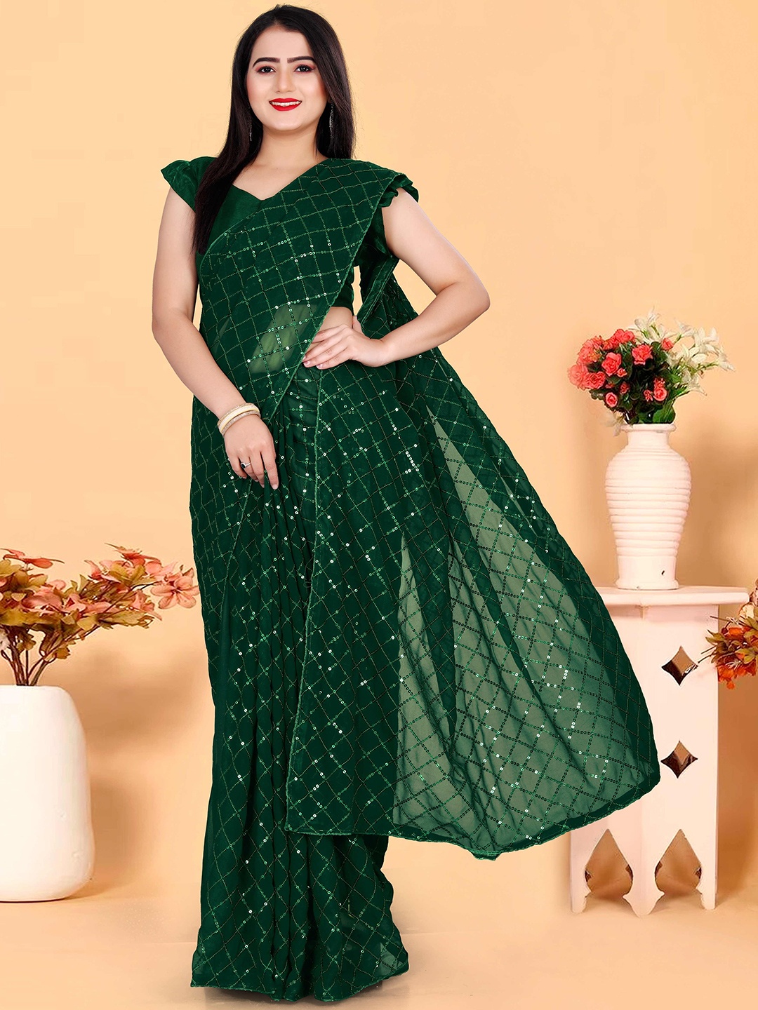 

DDRS FASHION Embellished Sequinned Pure Georgette Saree, Green