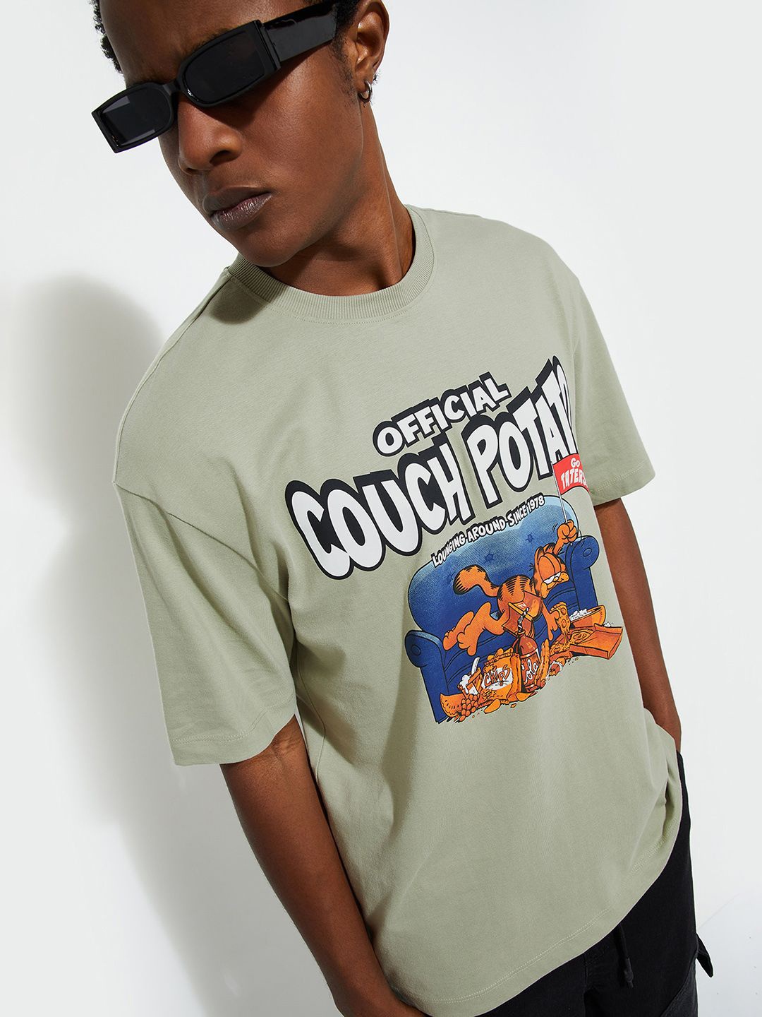 

max URB_N Men Oversized Garfield Printed T-shirt, Green
