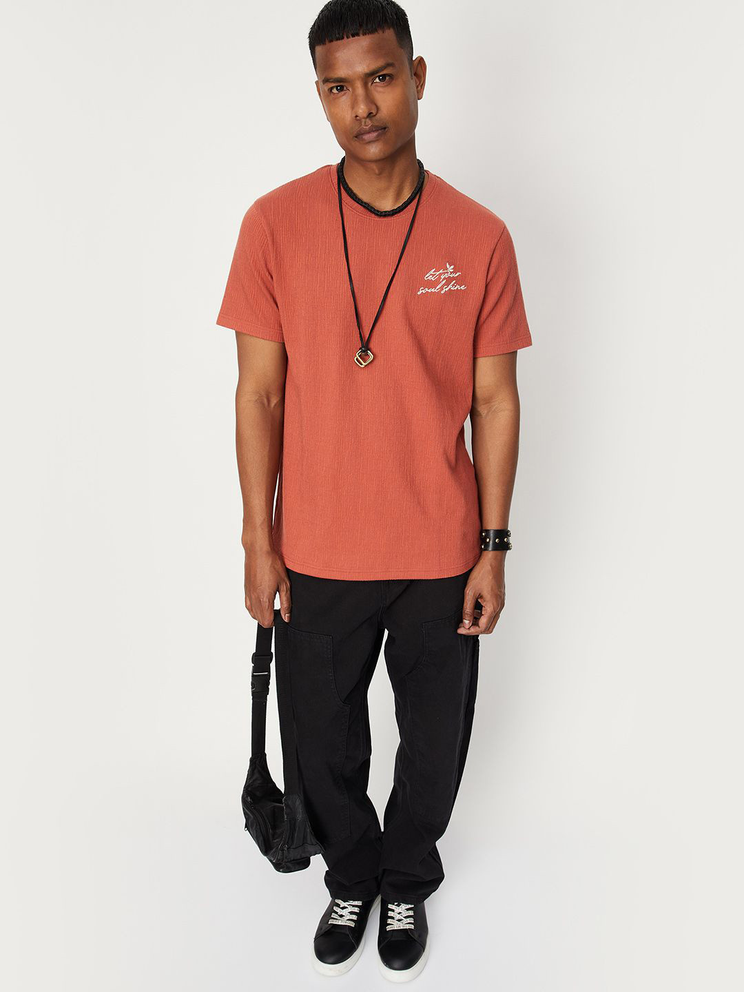 

max Men Pockets T-shirt, Red