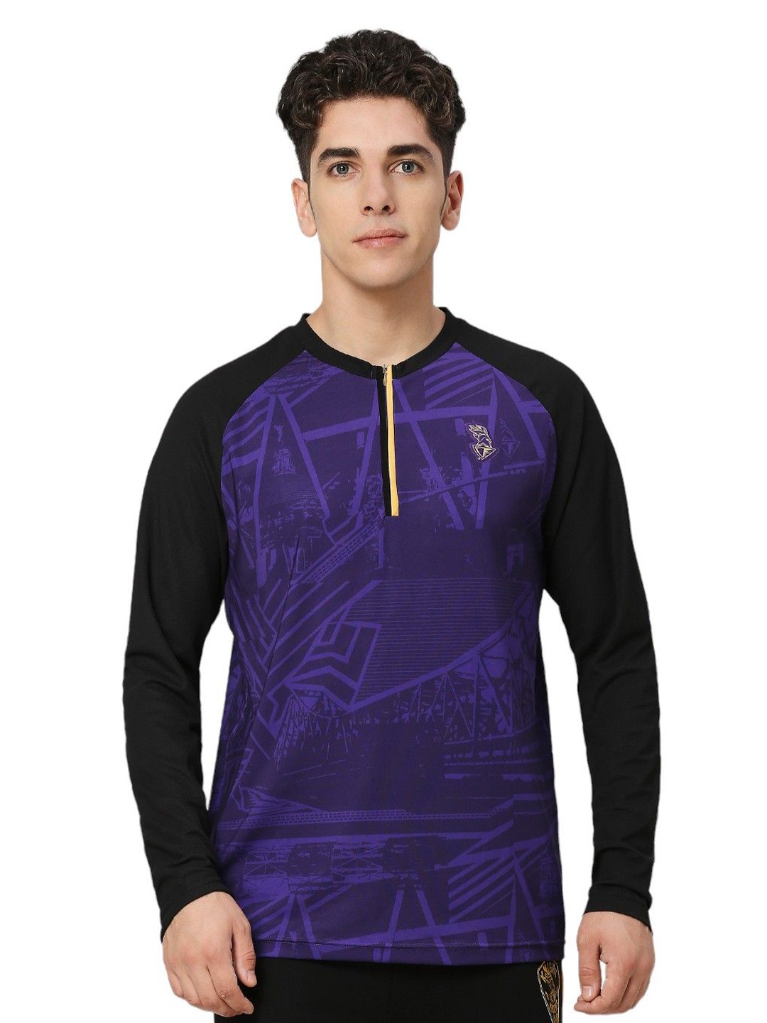 

playR Abstract Printed Round Neck Long Sleeves Dri-FIT T-shirt, Purple