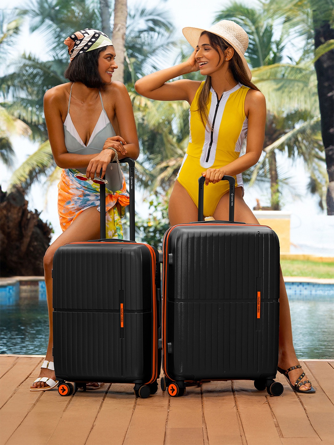 

Nasher Miles Springfield Set Of 2 Textured Hard Sided Trolley Bag, Black