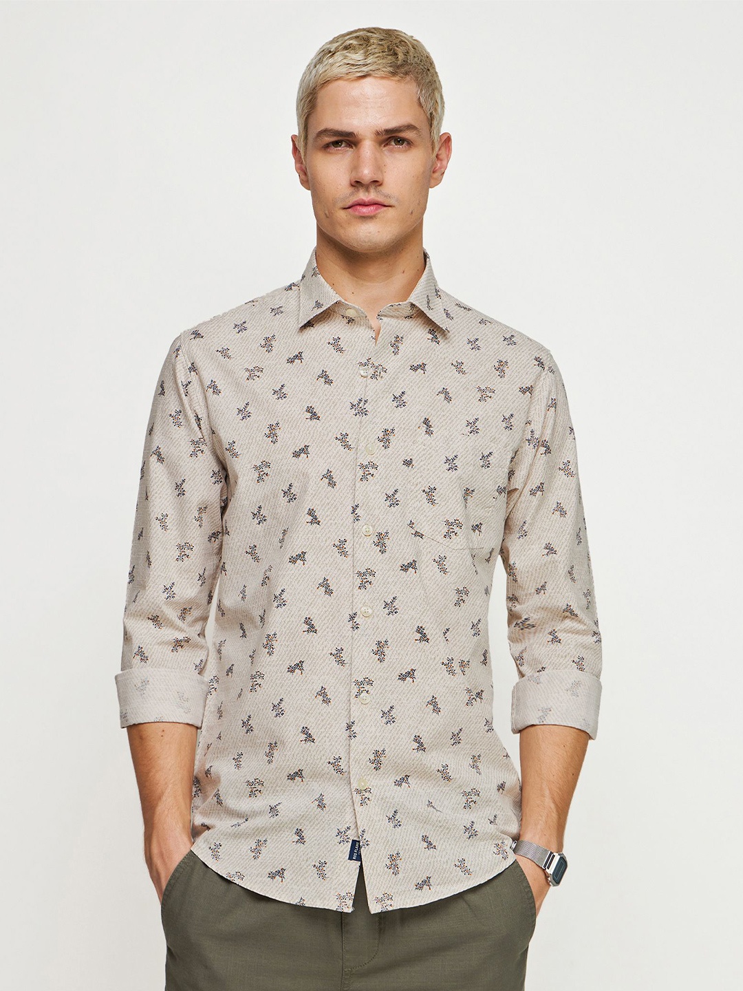 

Red Flame Printed Cotton Casual Shirt, Cream