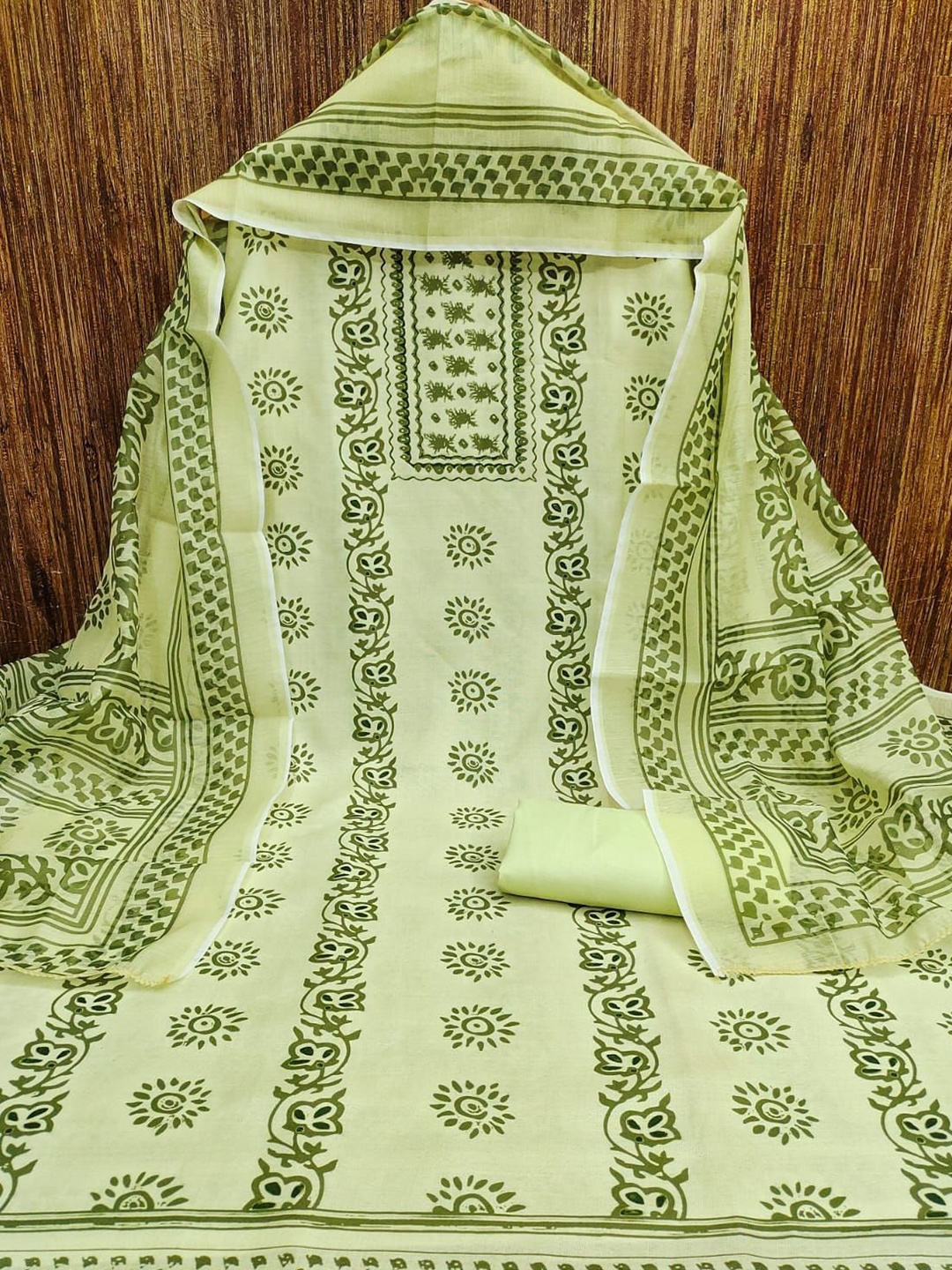 

ZEEPKART Woven Design Unstitched Dress Material, Green