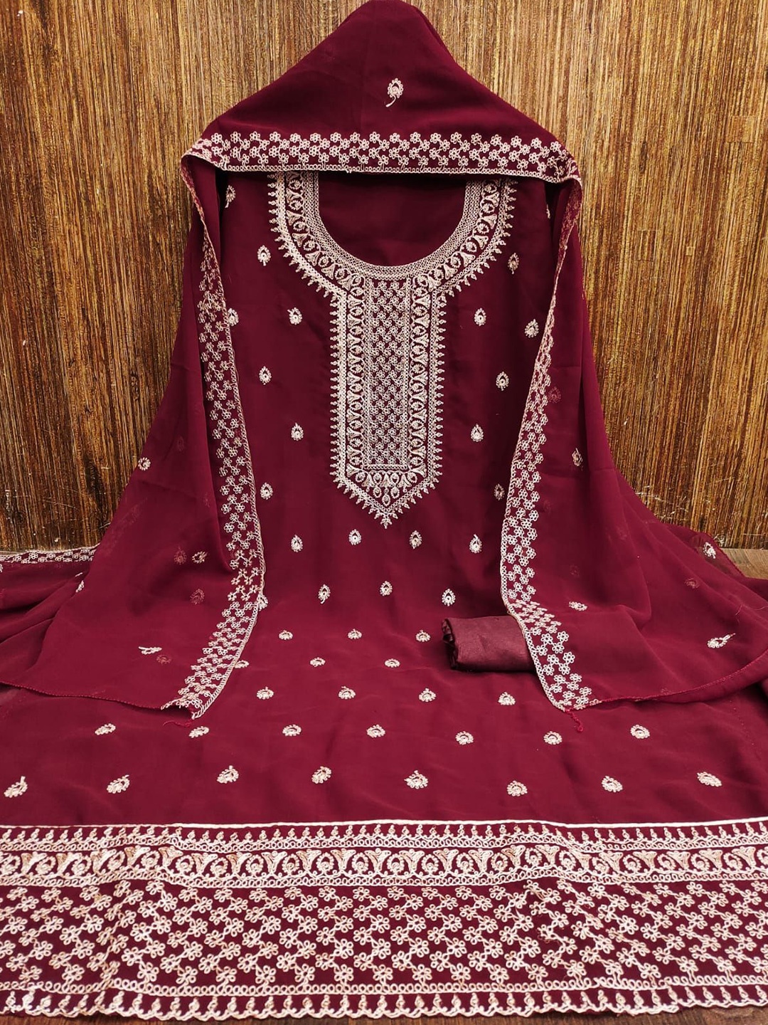 

ZEEPKART Ethnic Motifs Embroidered Sequinned Unstitched Dress Material, Maroon