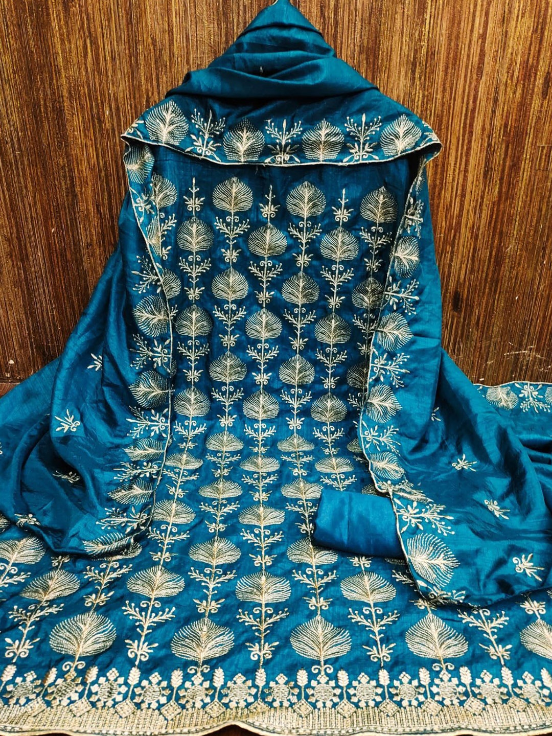 

ZEEPKART Unstitched Dress Material, Turquoise blue