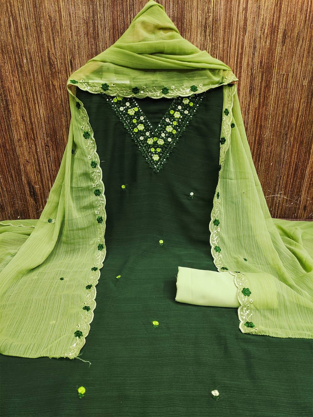 

ZEEPKART Embroidered Unstitched Dress Material, Green