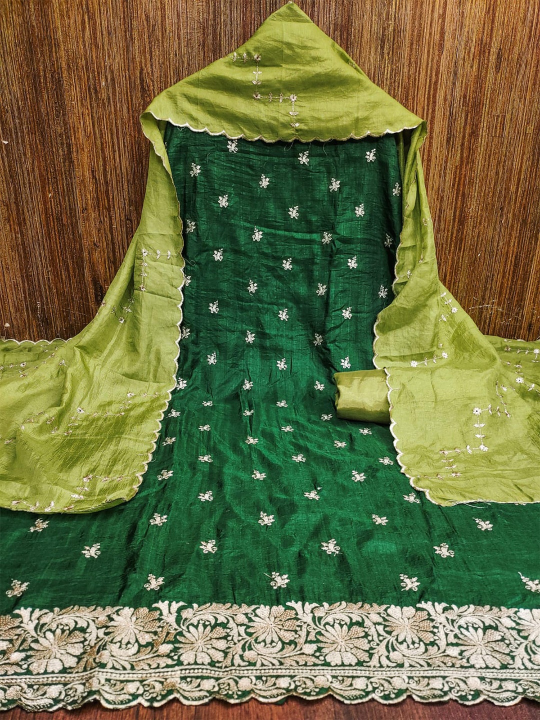 

ZEEPKART Floral Woven Design Unstitched Dress Material, Green