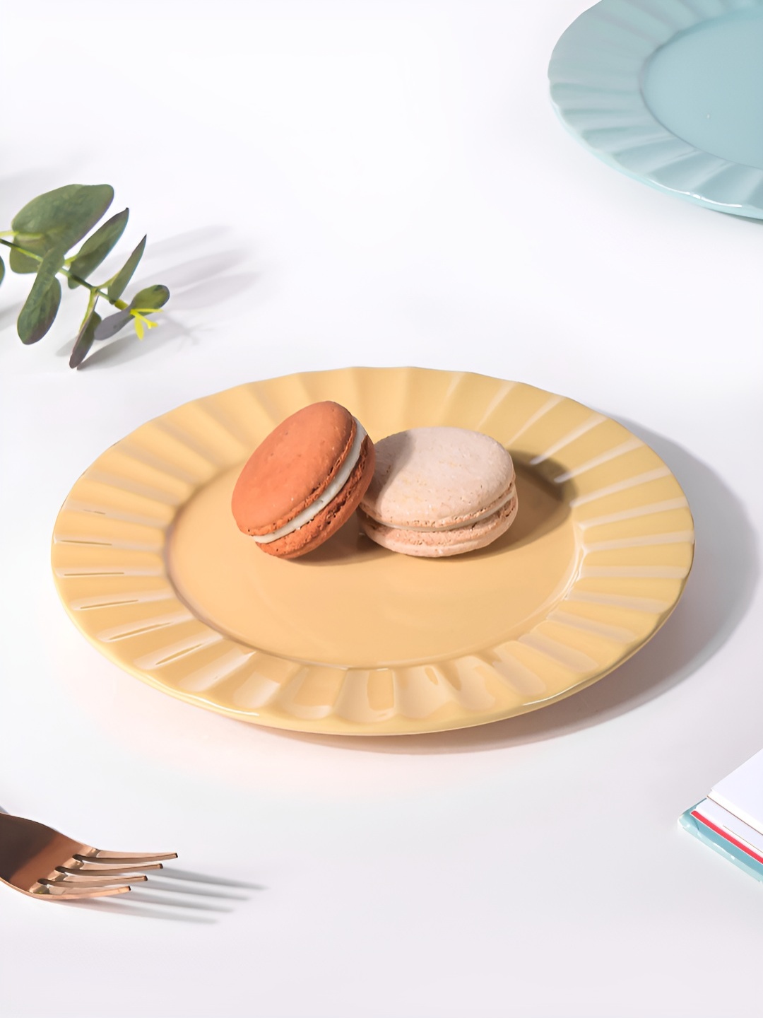 

Nestasia Claramay Daffodil Yellow 2 Pieces Ceramic Snack Plate