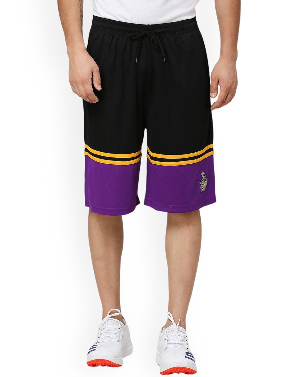

playR Men Colourblocked Relaxed Fit Mid-Rise Shorts, Purple