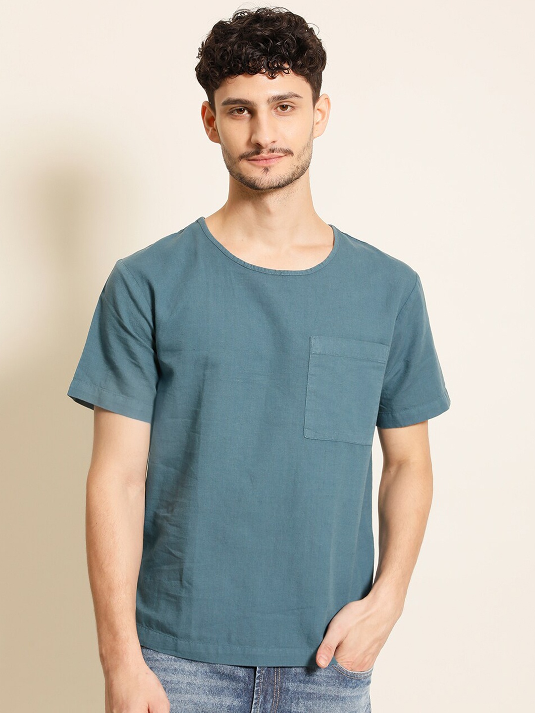 

The Lifestyle Co Men Pocket Detailing T-shirt, Blue