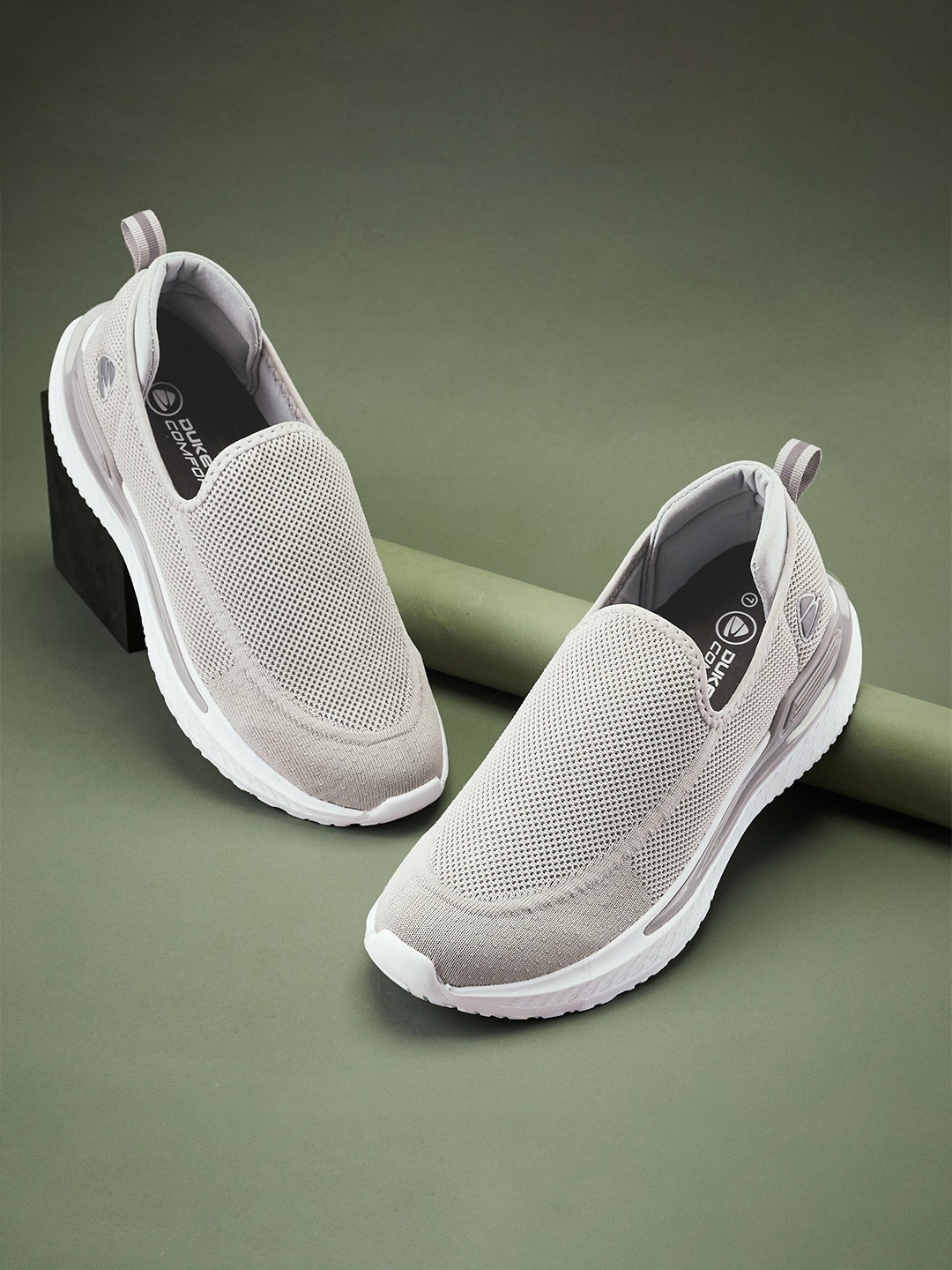 

Duke Men Walking Shoes, Grey