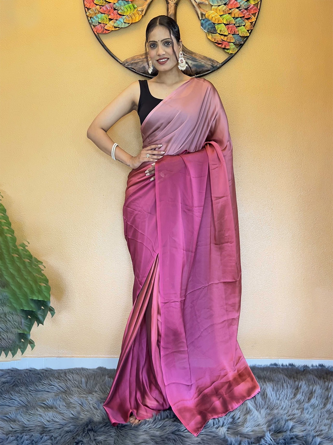 

Panzora Ombre Ready to Wear Saree, Pink