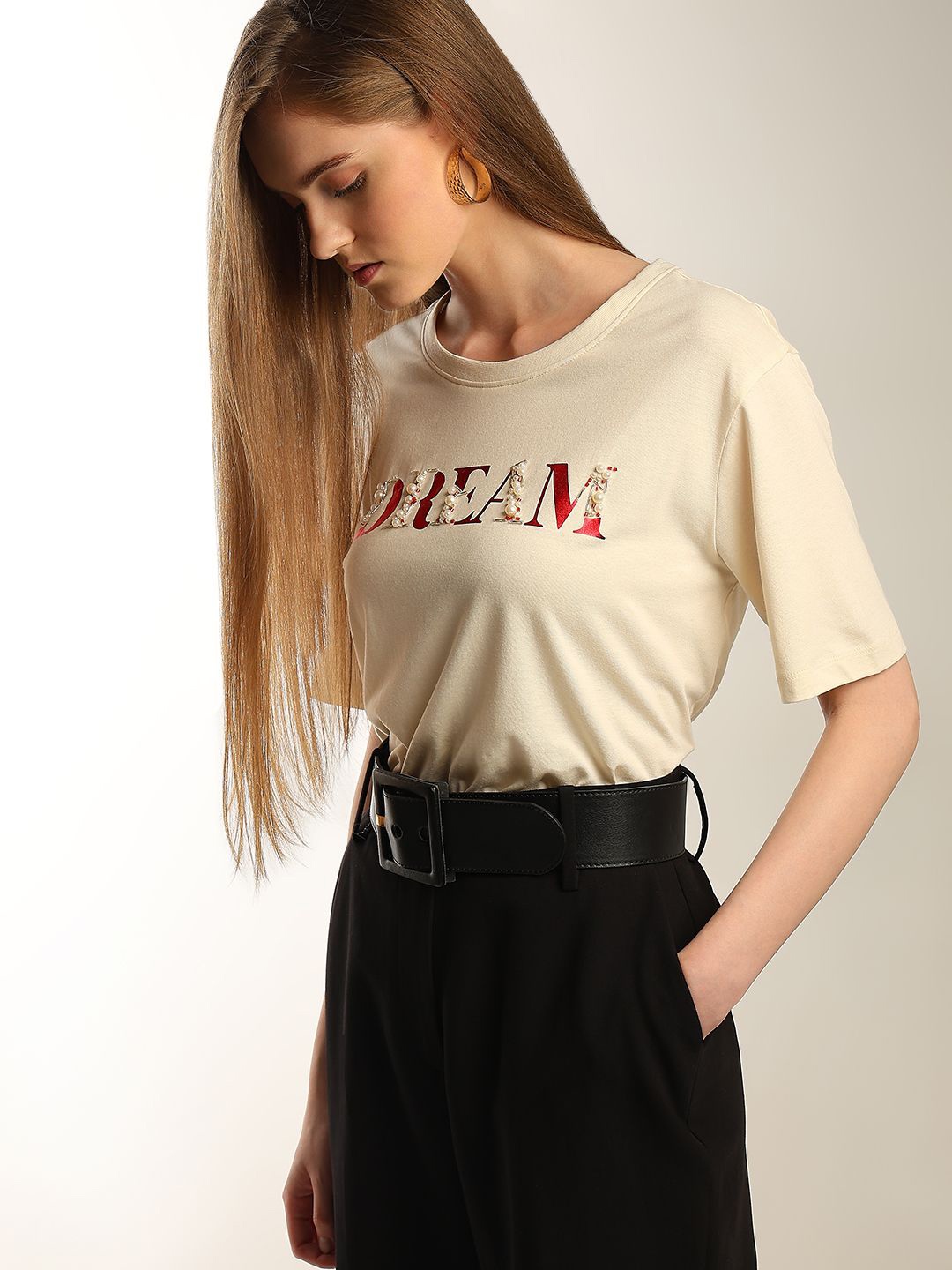 

Vero Moda Typography Printed Round Neck Short Sleeves Cotton T-shirt, White