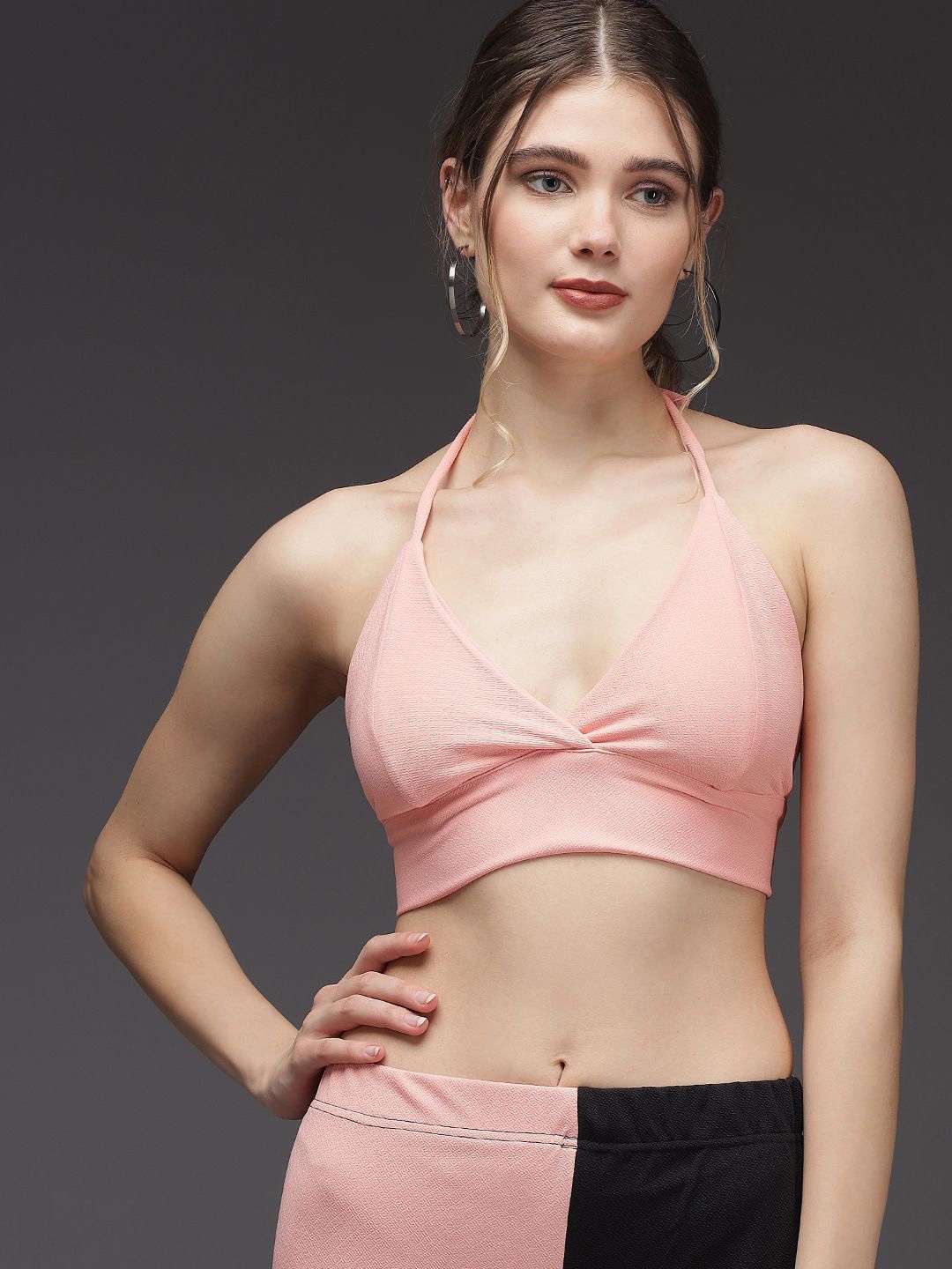 

TANDUL Solid Tie-Up Neck Bralette Crop Top, Pink
