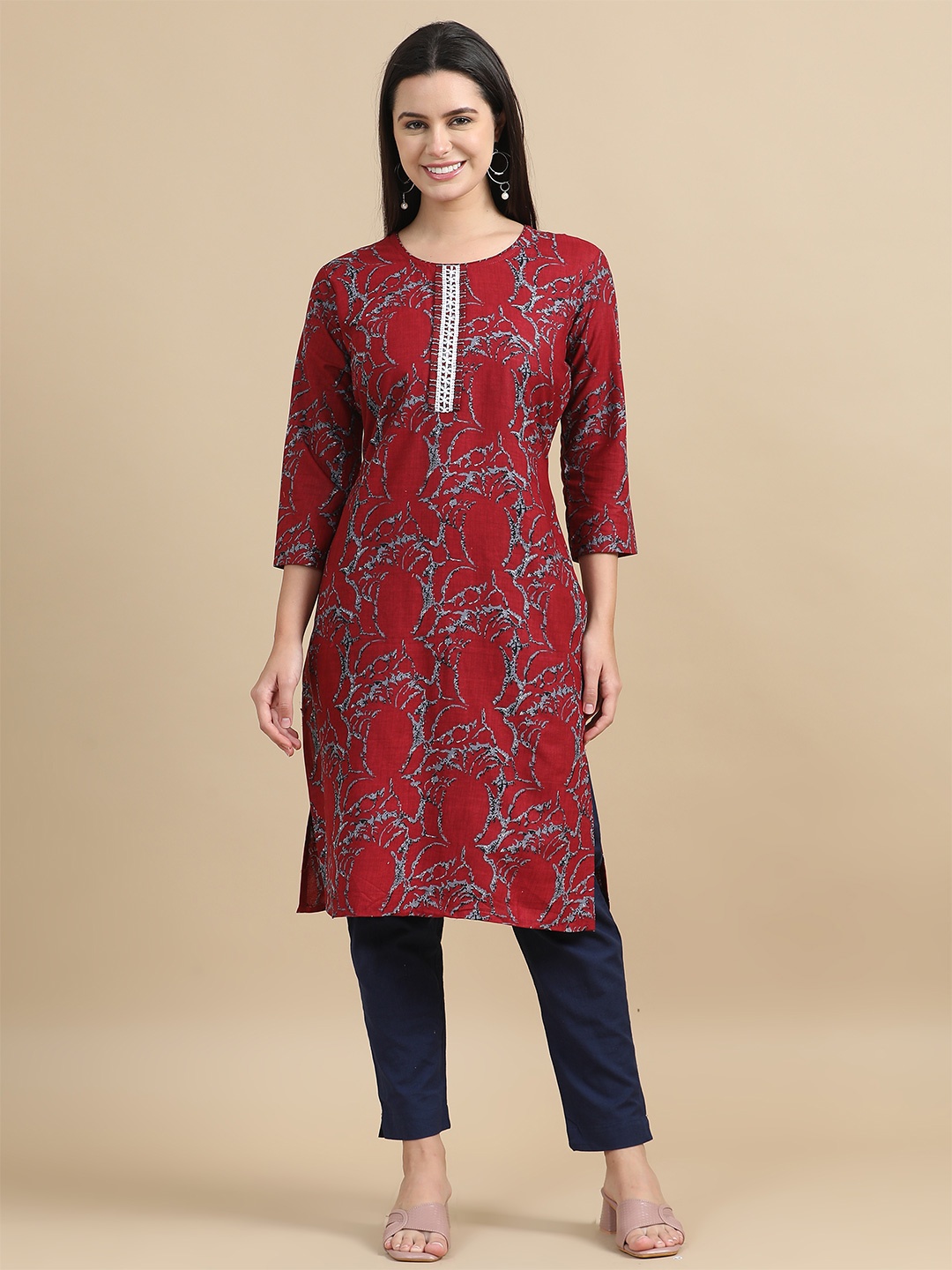 

MIRAAN Floral Printed Round Neck Cotton Straight Kurta, Maroon