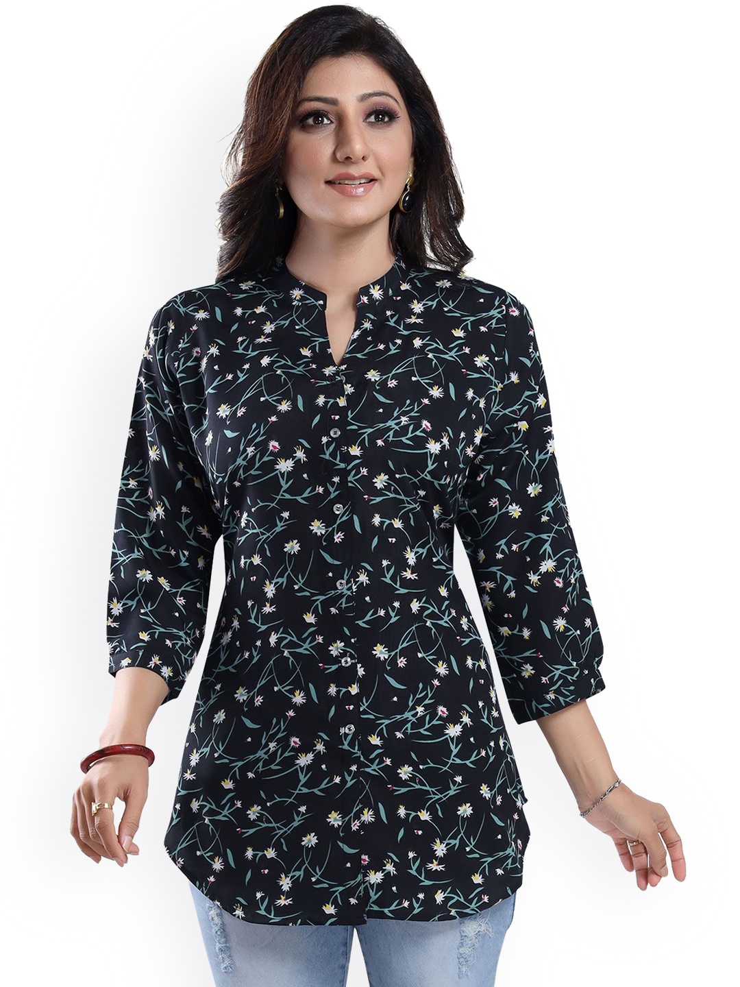 

MIRAAN Floral Printed Mandarin Collar Pure Cotton Straight Kurti, Black