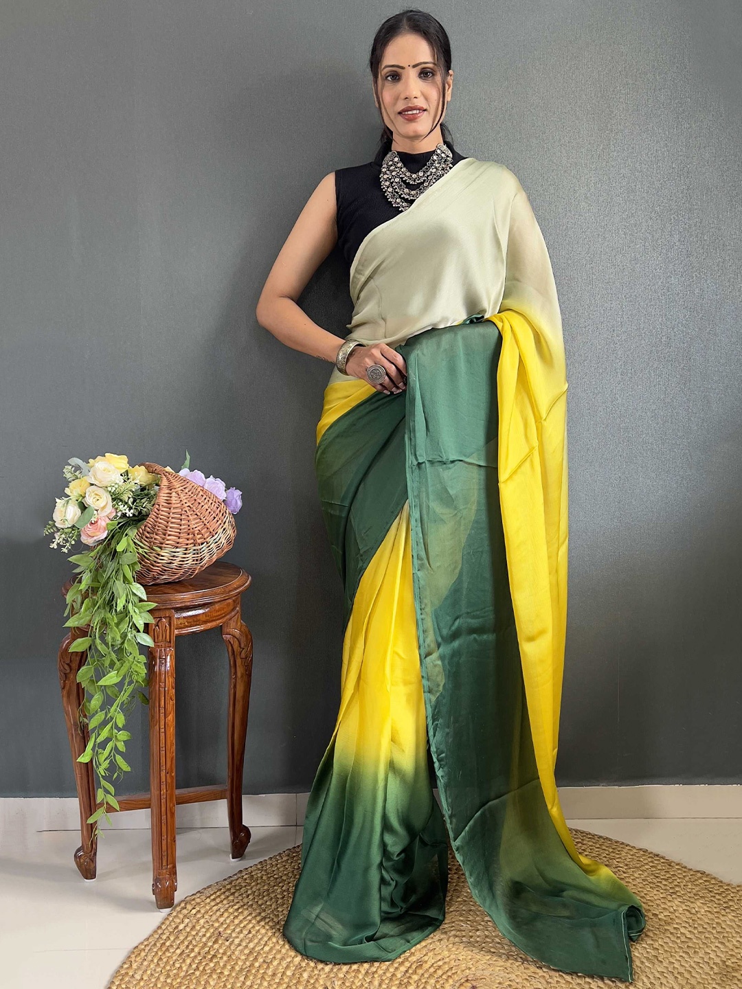 

Panzora Ombre Saree, Green