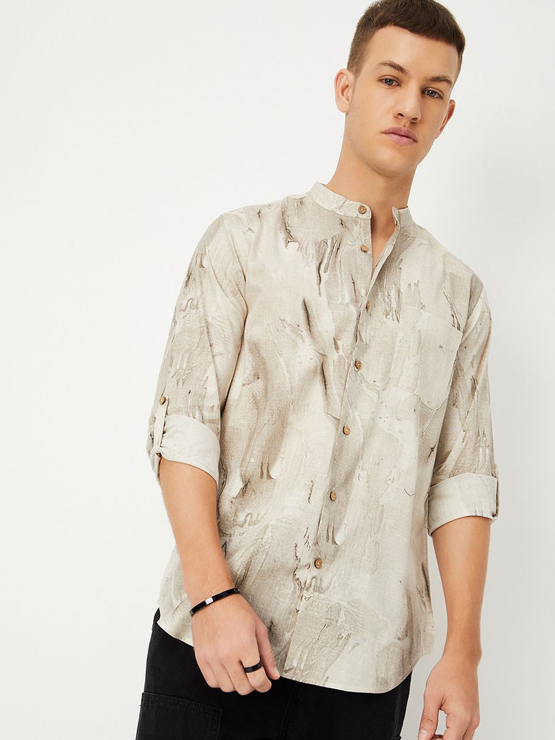 

max Mandarin Collar Roll-Up Sleeves Cotton Straight Kurta, Off white